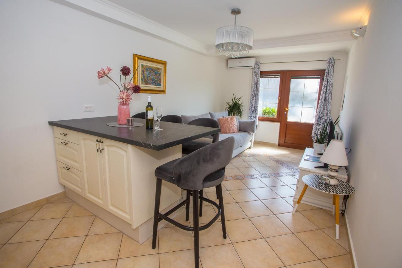 Motovunska 39A Apartment Porec Luaran gambar